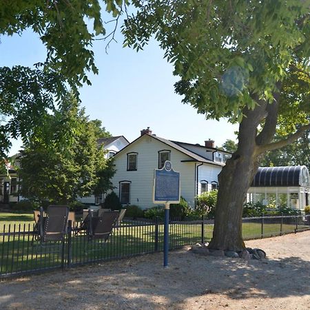 Alliston Stevenson Farms-Harvest Spa B & B المظهر الخارجي الصورة